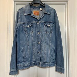 Levi’s Jean Jacket 2X Denim Plus Size